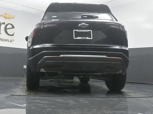 New 2026 Chevrolet Equinox ACTIV w/ Convenience Package III FWD image 32