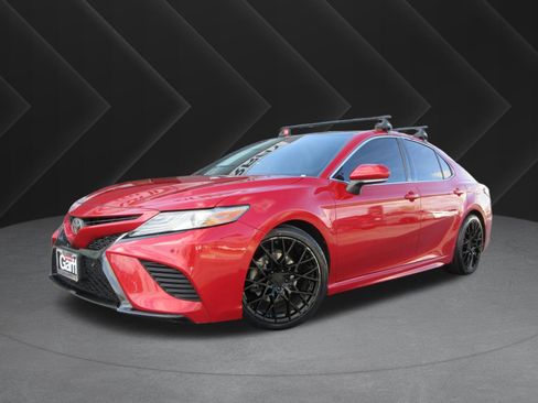 Used 2019 Toyota Camry XSE w/ Driver Assist Package FWD image 1