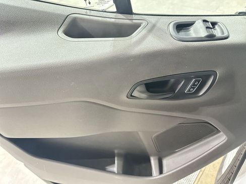 Used 2024 Ford Transit 250 Low Roof w/ Exterior Upgrade Package image 15
