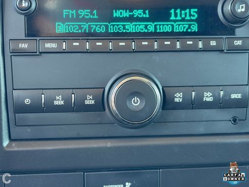 Used 2024 Chevrolet Express 2500 w/ Driver Convenience Package image 17