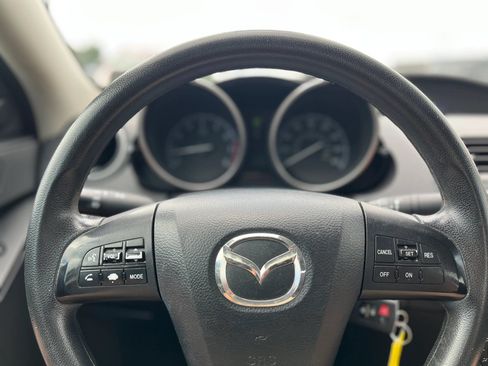 Used 2012 MAZDA MAZDA3 i Touring FWD image 18