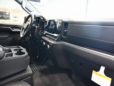 New 2026 GMC Sierra 1500 Elevation image 14