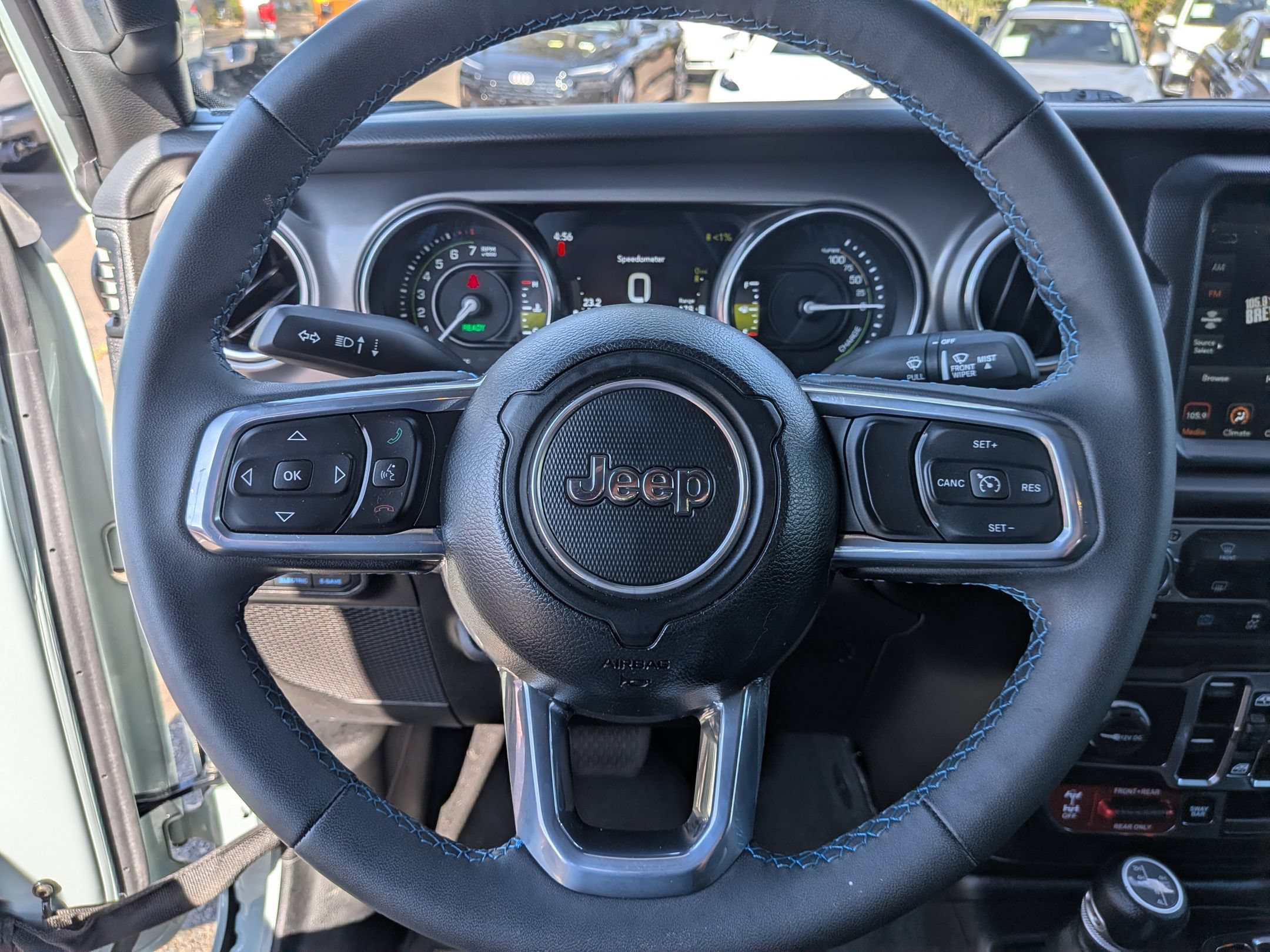 Used 2023 Jeep Wrangler Unlimited Rubicon 4xe AWD/4WD image 14