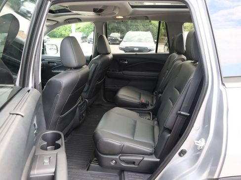 Used 2022 Honda Pilot Elite image 24
