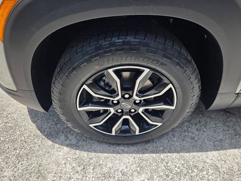 New 2026 Chevrolet TrailBlazer ACTIV w/ Convenience Package FWD image 19