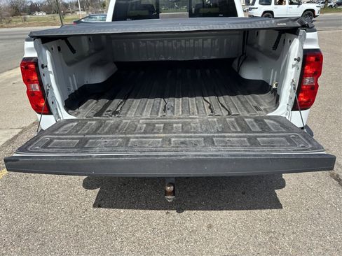 Used 2015 Chevrolet Silverado 1500 LTZ AWD/4WD image 27