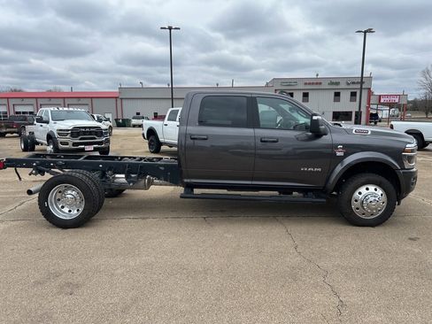 Used 2025 RAM 5500 Tradesman w/ Laramie Trim Package image 4