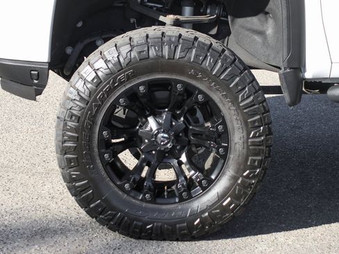 Used 2023 GMC Sierra 2500 AT4 w/ AT4 Preferred Package image 53