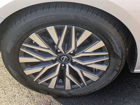 Used 2023 Nissan Altima 2.5 SV image 26