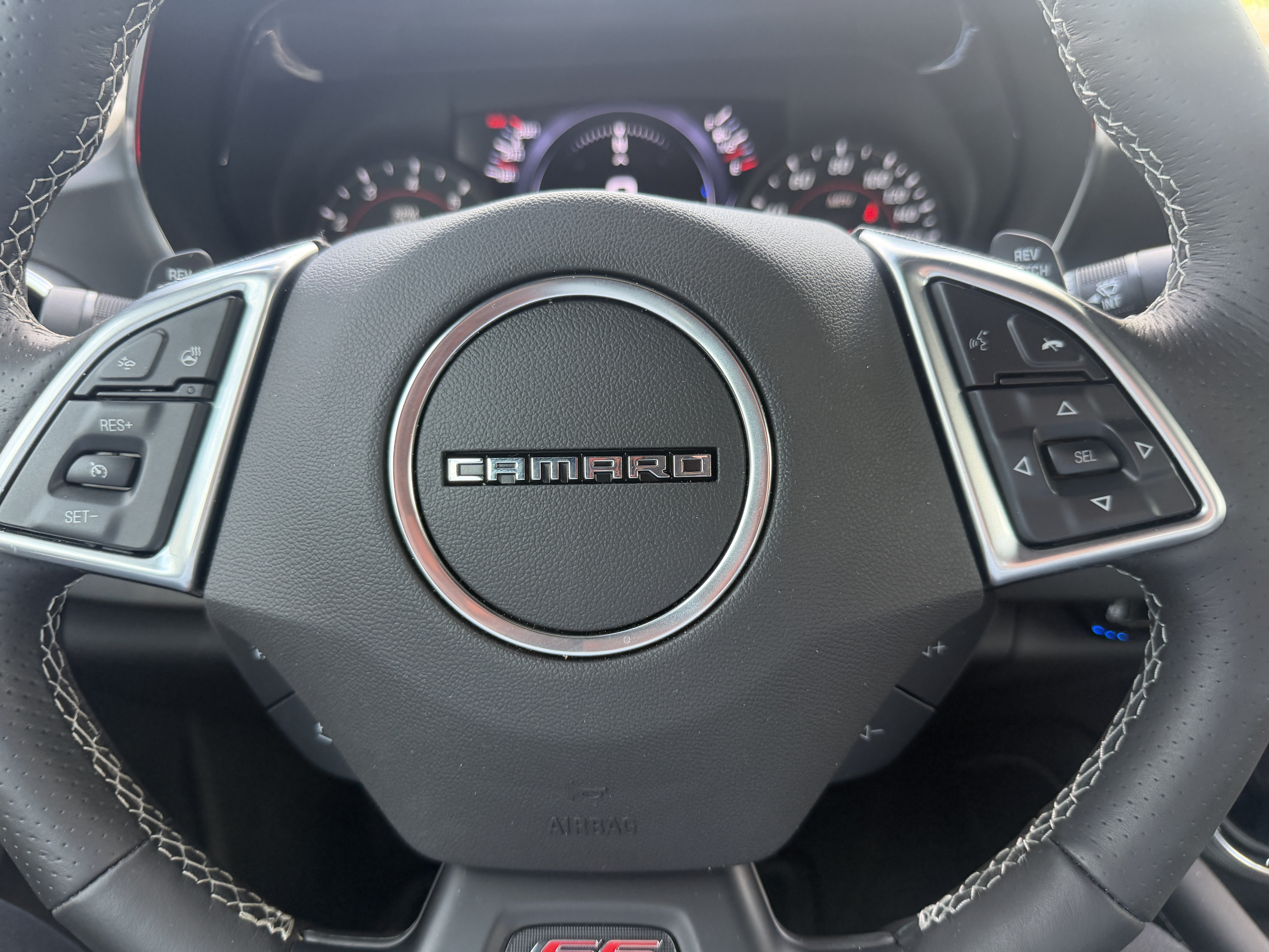 Used 2019 Chevrolet Camaro SS RWD image 26