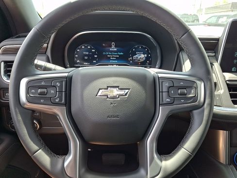 Used 2023 Chevrolet Tahoe Z71 w/ Luxury Package AWD/4WD image 27