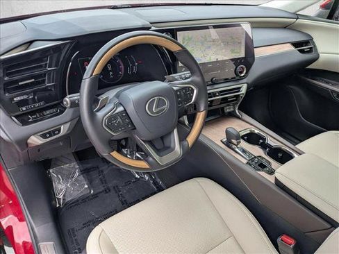 Used 2024 Lexus RX 350 Premium w/ Accessory Package (Z1) FWD image 10