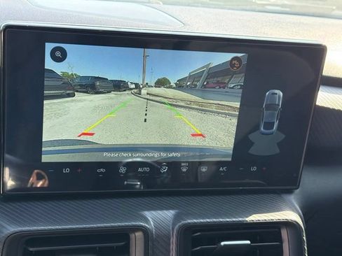 Used 2025 Ford Mustang Coupe RWD image 23