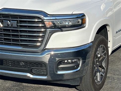 Used 2025 RAM 1500 Laramie image 11