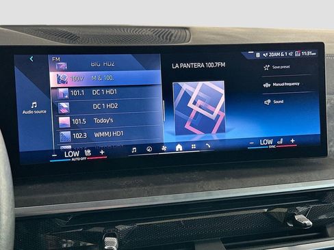 Used 2024 BMW X5 sDrive40i w/ Premium Package RWD image 15