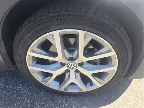 Used 2019 Volkswagen Golf Alltrack SE AWD/4WD image 9