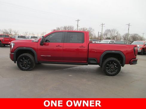 Used 2024 GMC Sierra 2500 AT4 w/ AT4 Premium Plus Package image 10