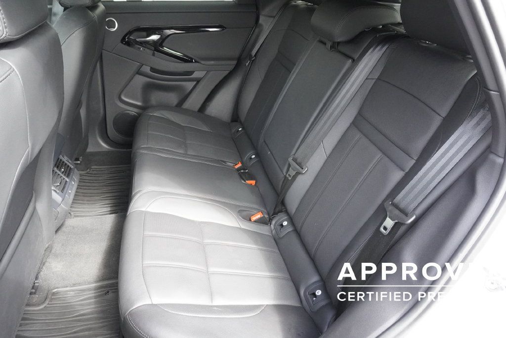 Used 2026 Land Rover Range Rover Evoque S AWD/4WD image 30