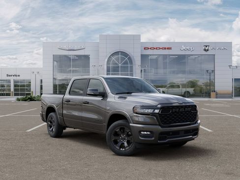 New 2026 RAM 1500 4x4 Crew Cab image 5