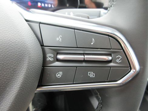 New 2026 Chevrolet Equinox LT w/ Safety and Technology Package FWD image 24