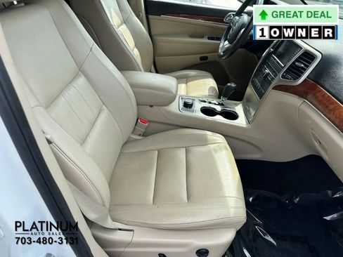 Used 2013 Jeep Grand Cherokee Limited AWD/4WD image 16