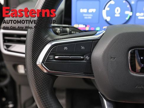 Used 2024 Honda Prologue EX image 15
