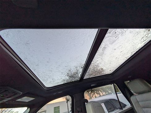 Certified 2025 Toyota Sequoia Limited image 22