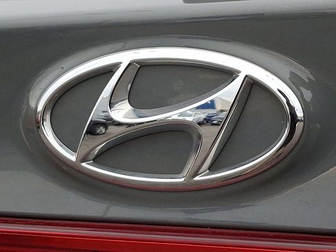 Certified 2022 Hyundai Santa Fe Calligraphy image 30