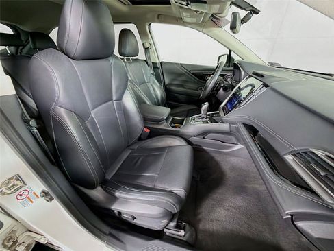 Used 2020 Subaru Outback Limited AWD/4WD image 31