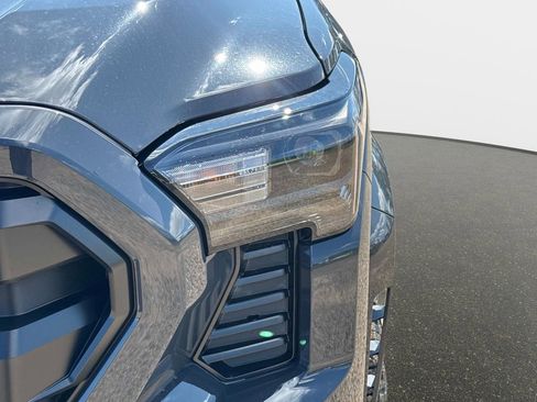 New 2026 Toyota Tacoma SR5 image 9