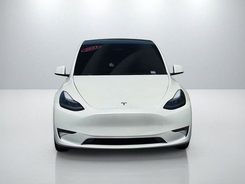 Used 2023 Tesla Model Y Performance AWD/4WD image 2