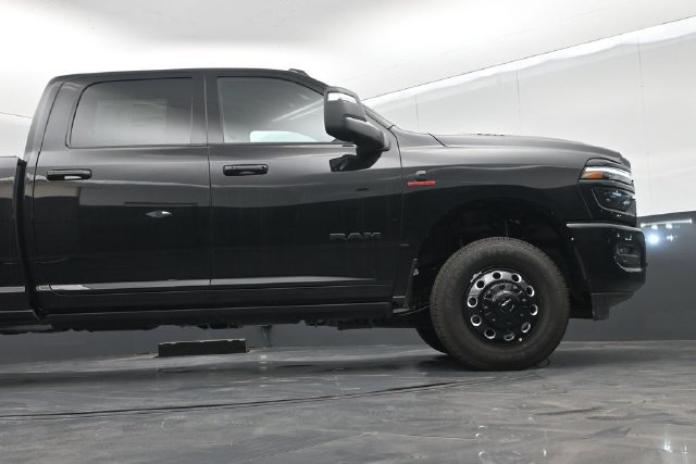 New 2026 RAM 3500 Laramie AWD/4WD image 52
