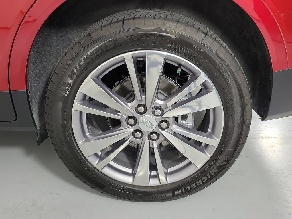 Certified 2024 Cadillac XT5 Premium Luxury w/ LPO, Floor Liner Package FWD image 10