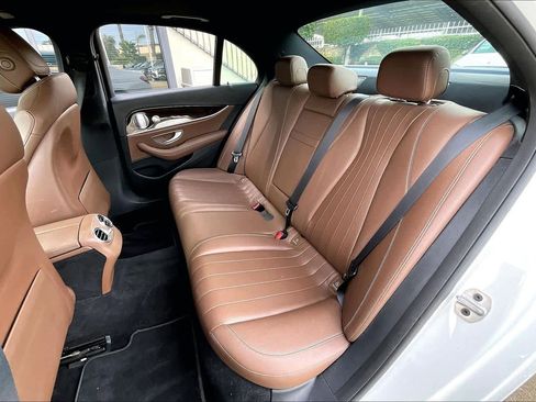 Used 2020 Mercedes-Benz E 350 E 350 image 21