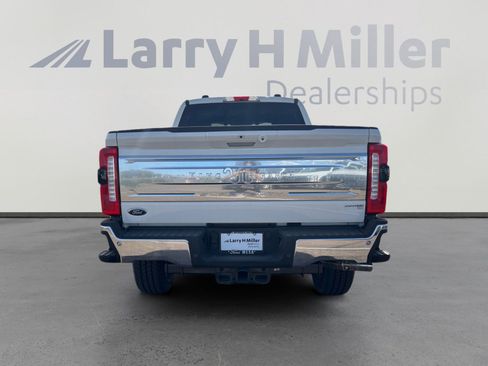 New 2025 Ford F350 King Ranch w/ Chrome Package image 4