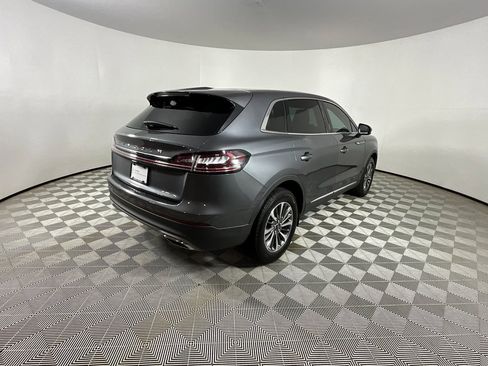 Certified 2021 Lincoln Nautilus FWD w/ Equipment Group 101A image 4