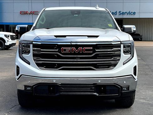 Used 2024 GMC Sierra 1500 SLT w/ SLT Premium Plus Package image 3