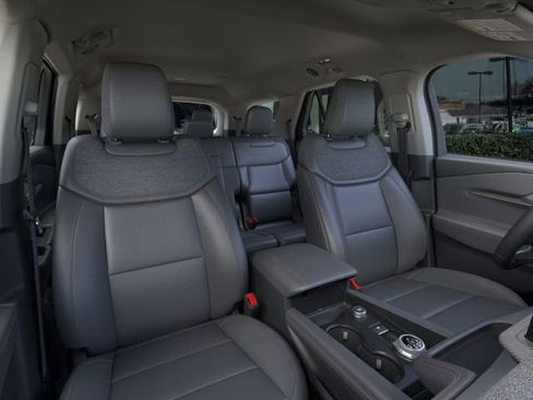 New 2026 Ford Explorer Active w/ Active Comfort Package image 10