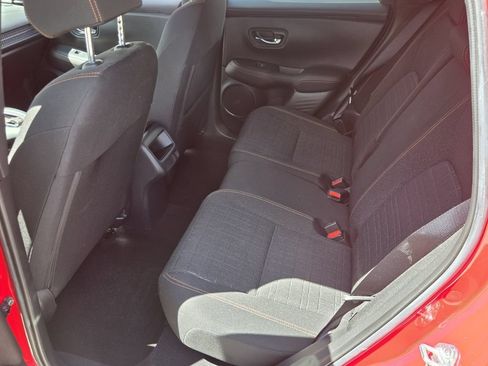 Certified 2024 Honda HR-V Sport image 9