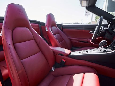 Used 2019 Porsche 911 Carrera GTS image 33