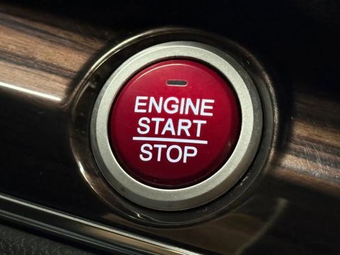 Used 2015 Honda CR-V EX-L image 11