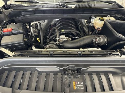 Certified 2022 GMC Sierra 1500 AT4 w/ AT4 Premium Package image 32