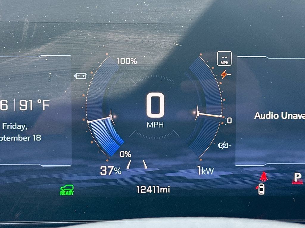 Certified 2024 Chevrolet Equinox EV LT FWD image 12