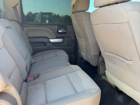 Used 2018 Chevrolet Silverado 1500 LT w/ Texas Edition image 22