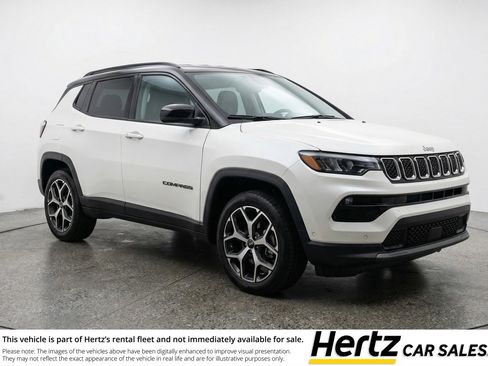 Used 2025 Jeep Compass Limited image 1