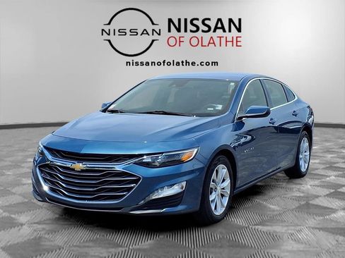 Used 2024 Chevrolet Malibu LT FWD image 1