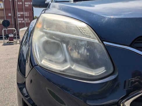 Used 2017 Chevrolet Equinox LS FWD image 12