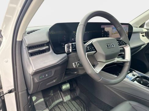 New 2026 Audi Q3 quattro 2.0T image 18