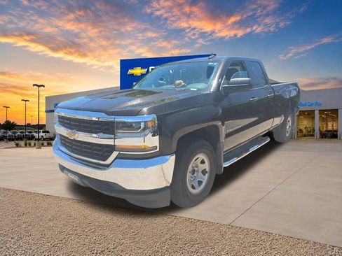 Used 2018 Chevrolet Silverado 1500 W/T w/ WT Convenience Package RWD image 1