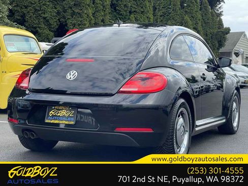 Used 2013 Volkswagen Beetle 2.5 FWD image 4